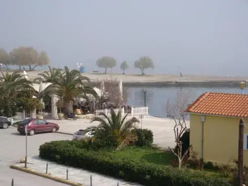 Beach & Waterfront
