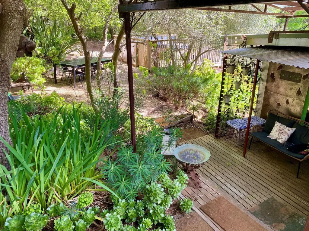 Sutton Spring Art Retreats