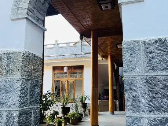 Qixin Yayuan Homestay