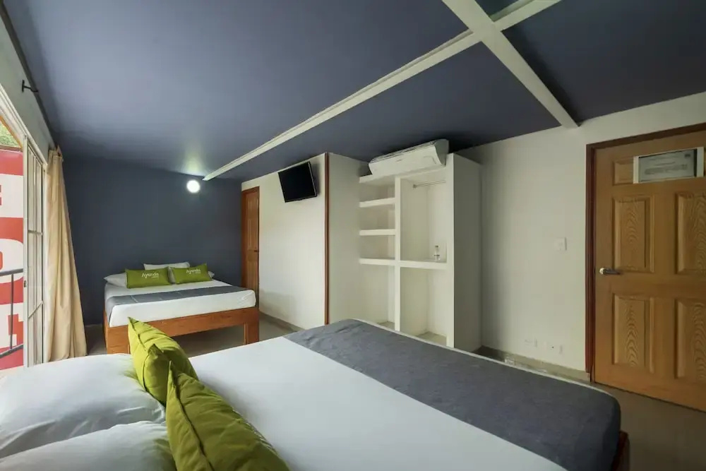 Hotel photo 2