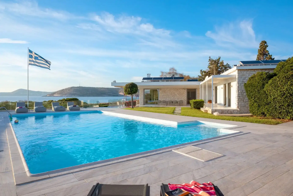 Villa beachfront