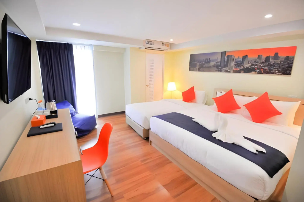 7 Days Premium Hotel at Icon Siam Station — фото