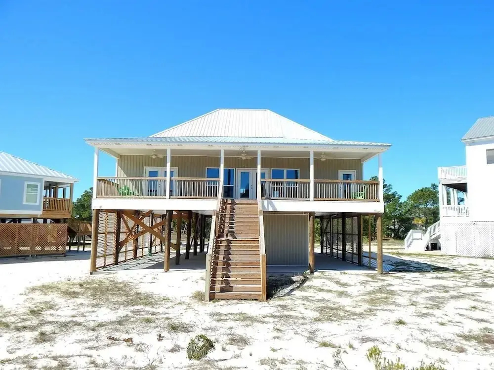 051 Island Dunes 3 Bedroom Home