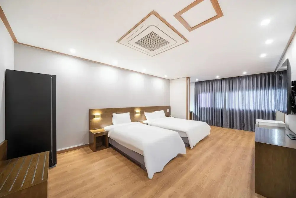The 7 Business Hotel - Général