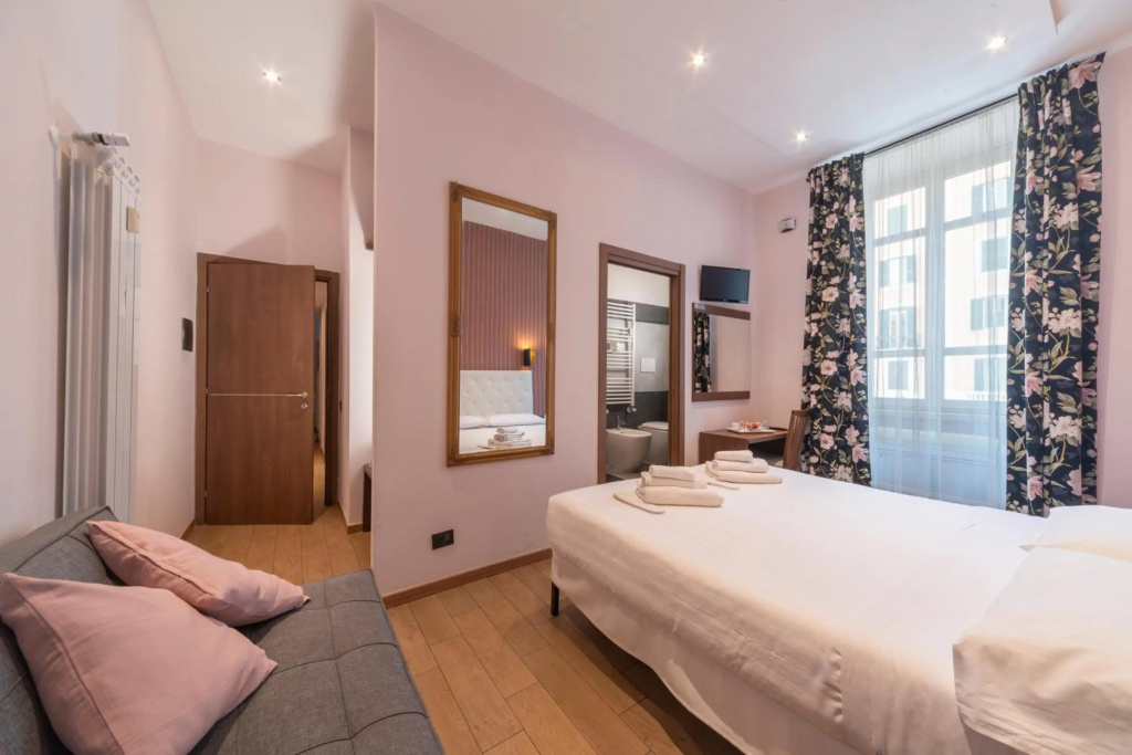 La Grande Bellezza Guesthouse Rome — 3