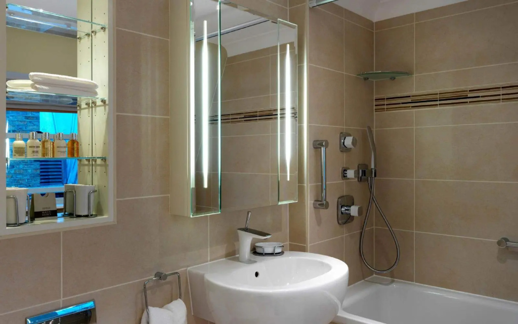 Отель Cheval Calico House в Сити оф Лондоне