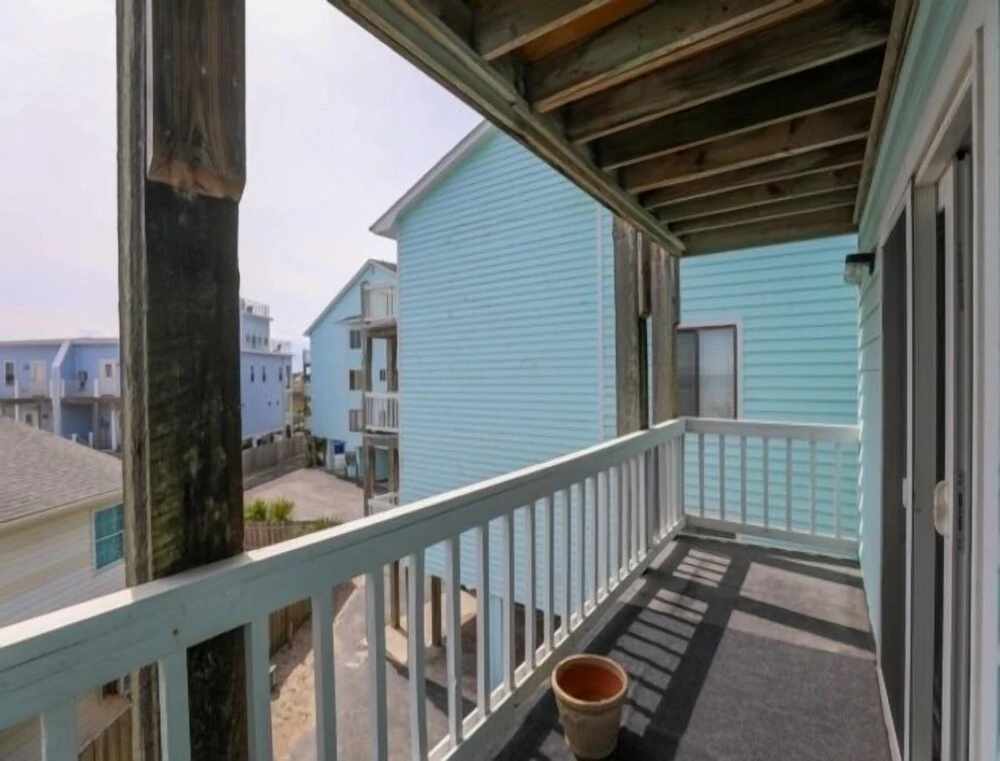 Island North 4a - Incredible Ocean Views, Quiet And Relaxing, Located Near Freeman Park 2 Bedroom Condo by Redawning