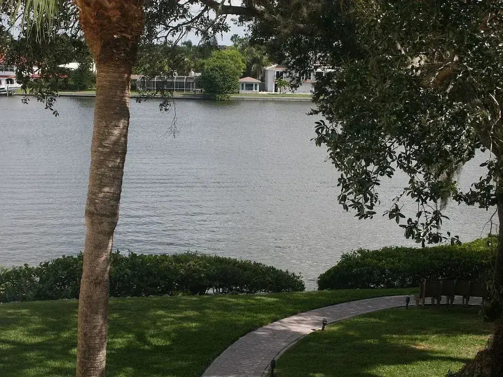 Cove II 138F 2 Bedroom Condo By Midnight Cove II