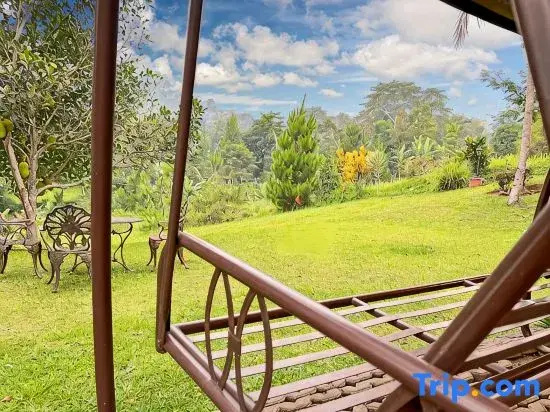 Large Villa Ciater 3BR near Sariater