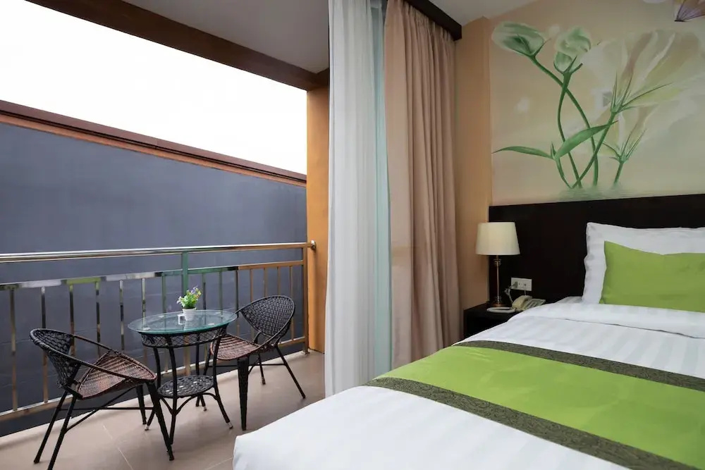 Superior Double room (full double bed)