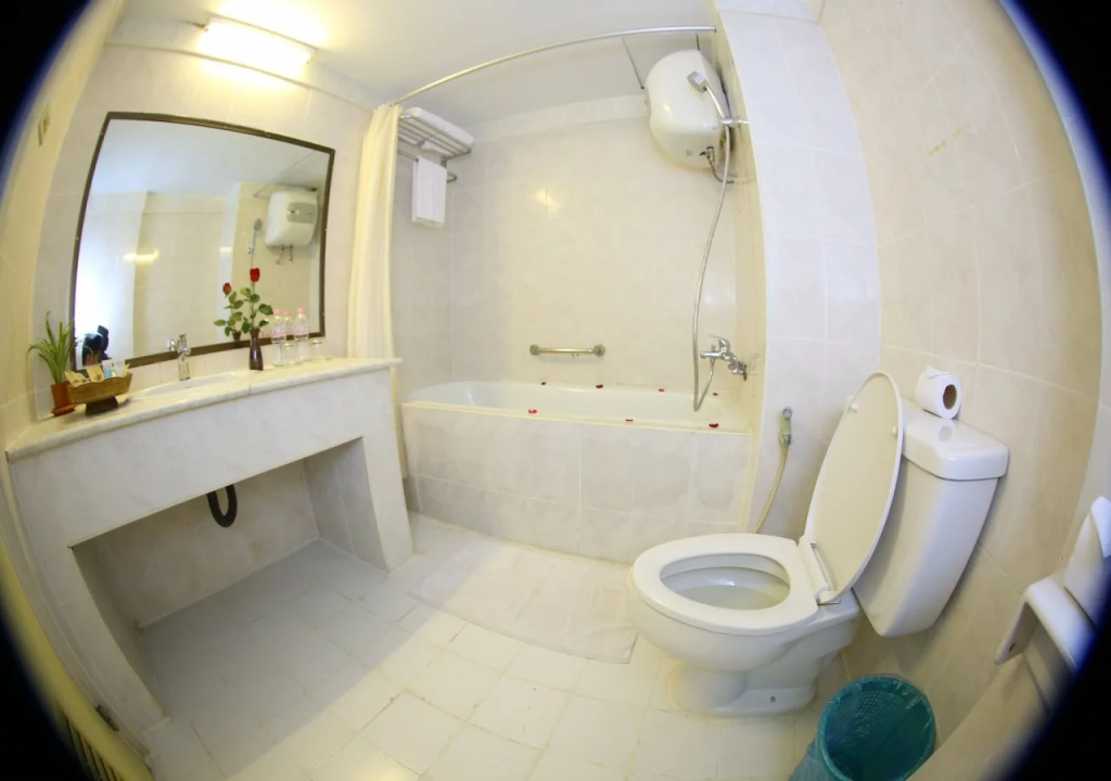 City Hotel Yangon - Général