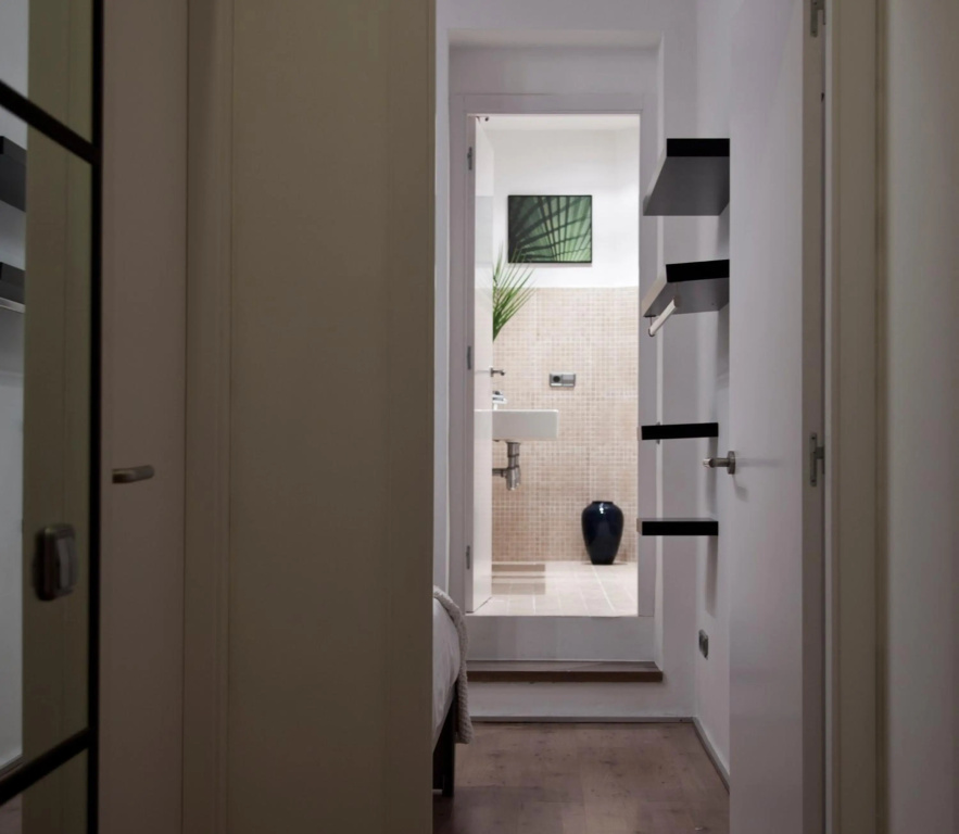 Centric Gracia Apartments