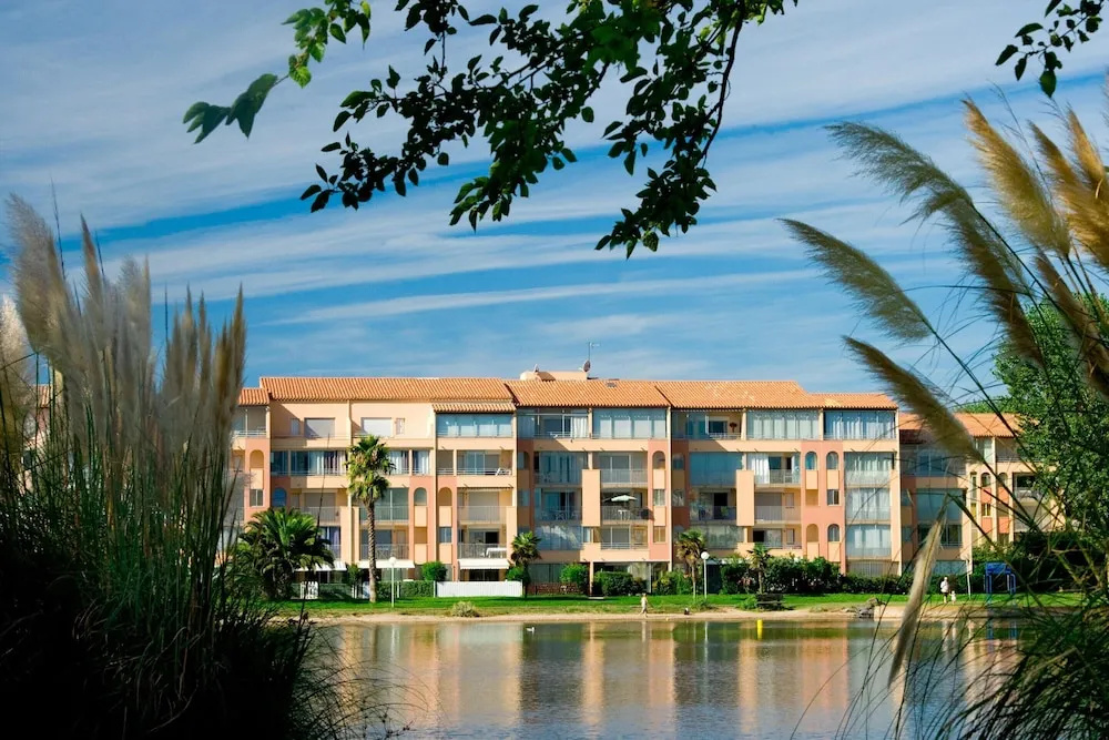 Voir la photo 1 — Coastal Apartment Near Richelieu