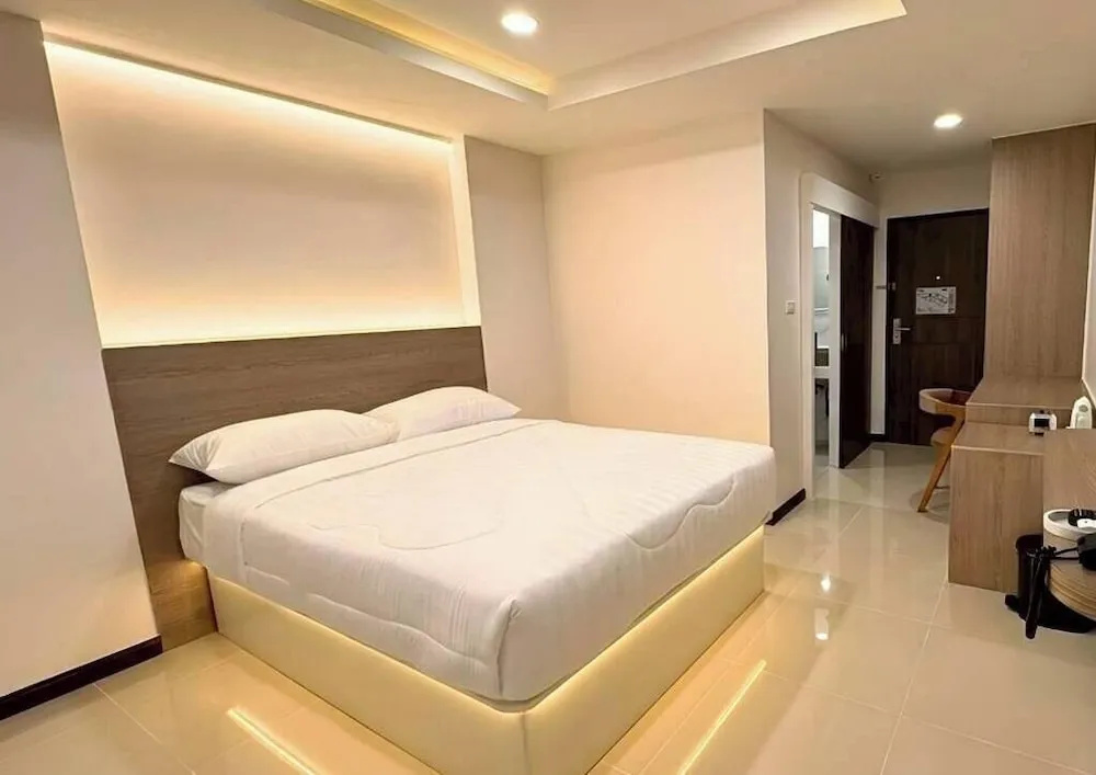 Отель Paul & Pam Hotel Bangkok в Бангкоке