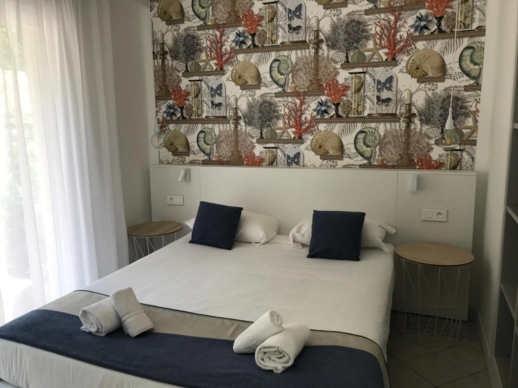 Prea Gianca — 4