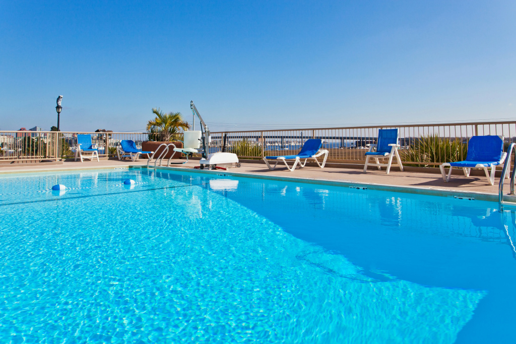 Holiday Inn Charleston Riverview by IHG - Général