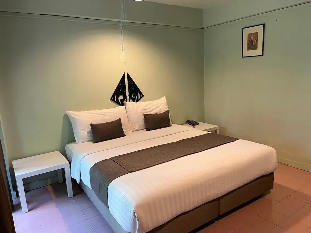 A Hotel Budget - Chambres