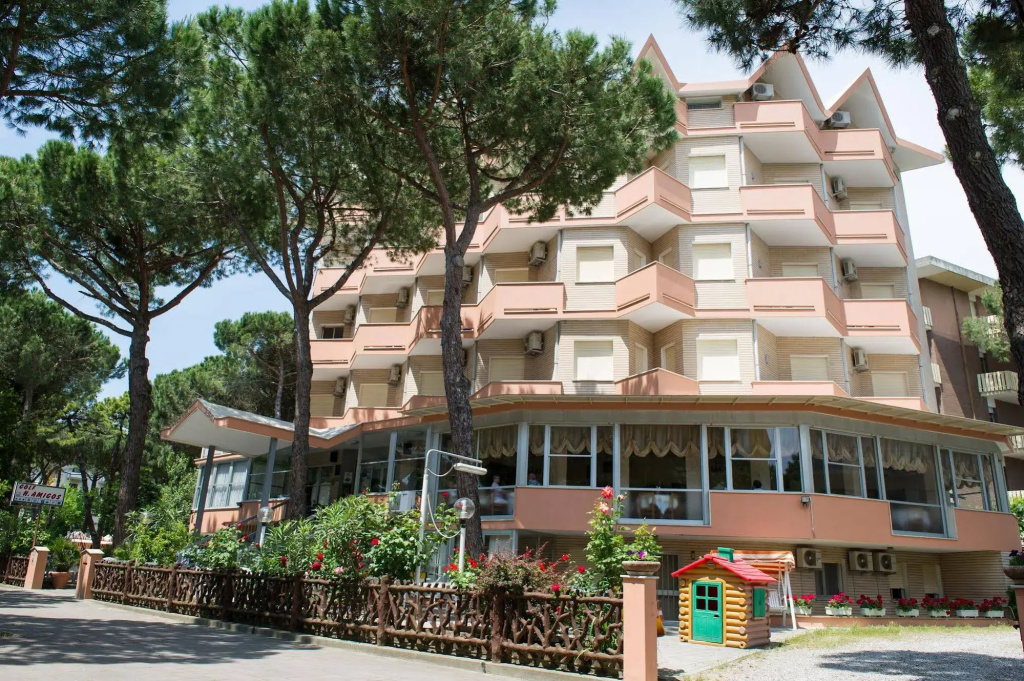 Hotel Amigos