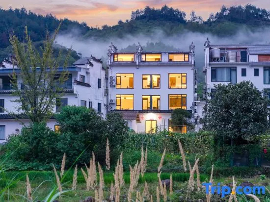 Floral Hotel·Qingyin Yashe · Song-style Aesthetics High-End Designer Hotel