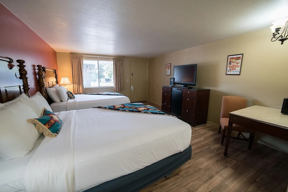 Standard Suite