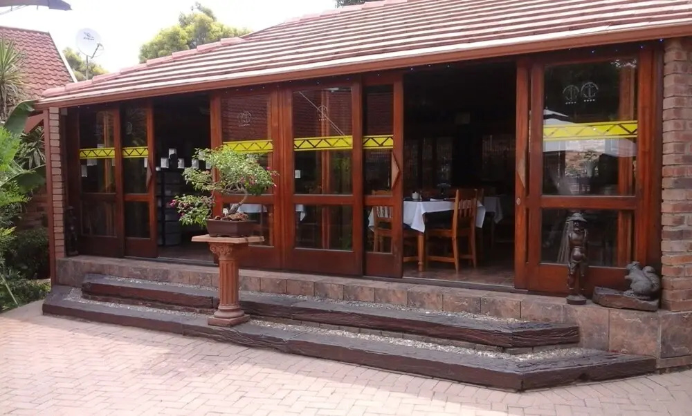 Aark Guest Lodge