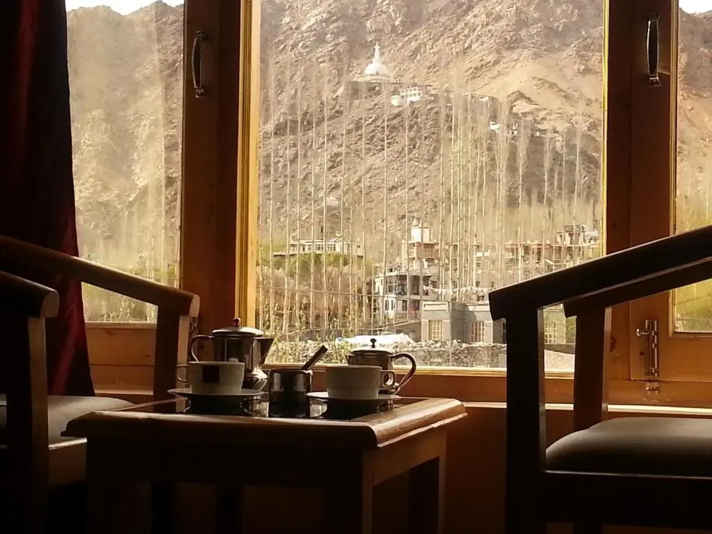 Deluxe Double room with mountain view (full double bed)