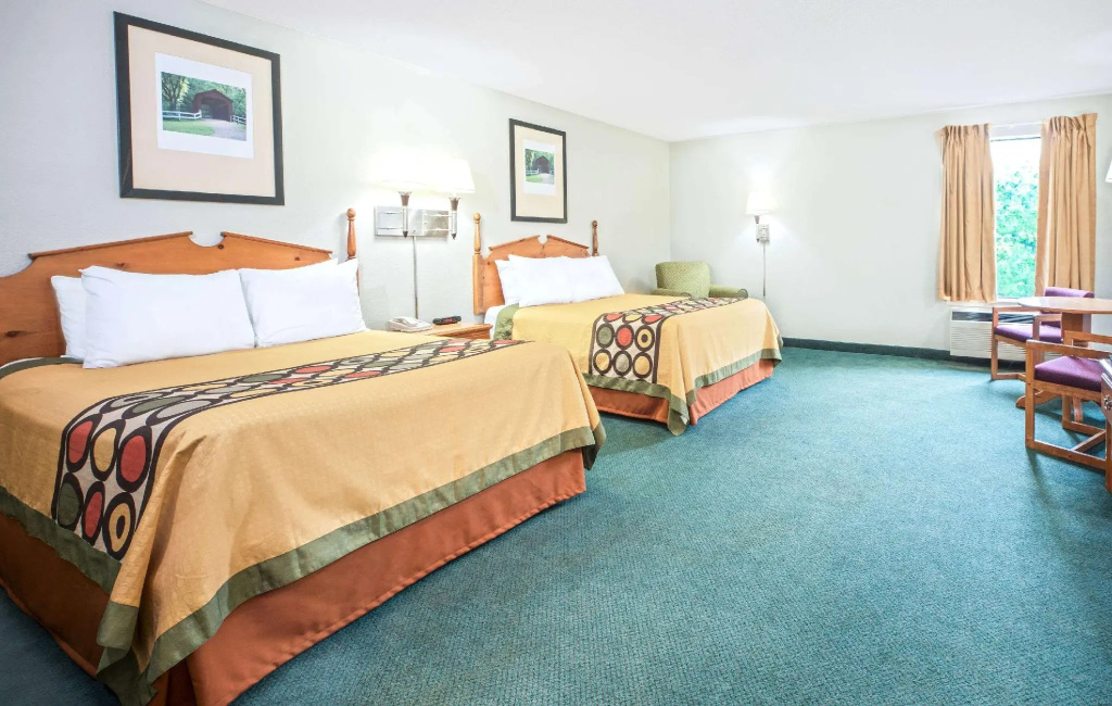 Standard Quadruple room