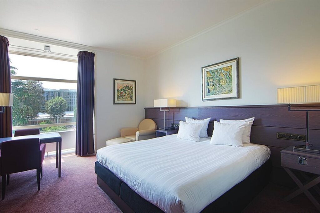 Apollo Hotel Amsterdam, a Tribute Portfolio Hotel by null