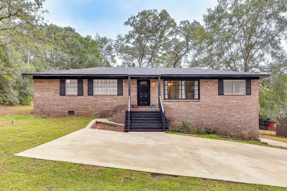 Great for Families! Remodeled Jackson Home