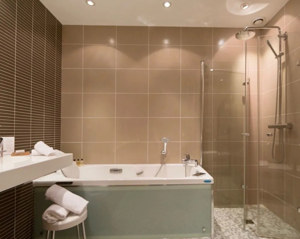 Afficher la photo 8 — Hotel Le Square