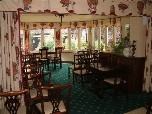 West Lodge Hotel - Général