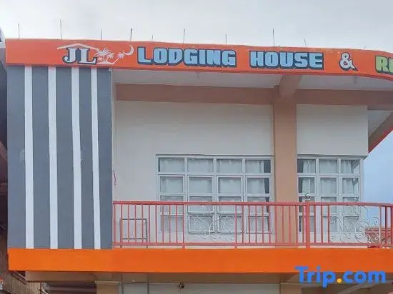 RedDoorz @ JL Lodging House and Cafe Irosin