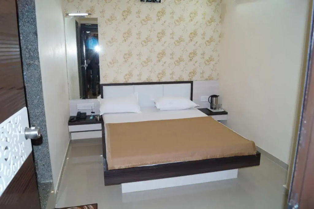Shri Akshar Hotel - Général