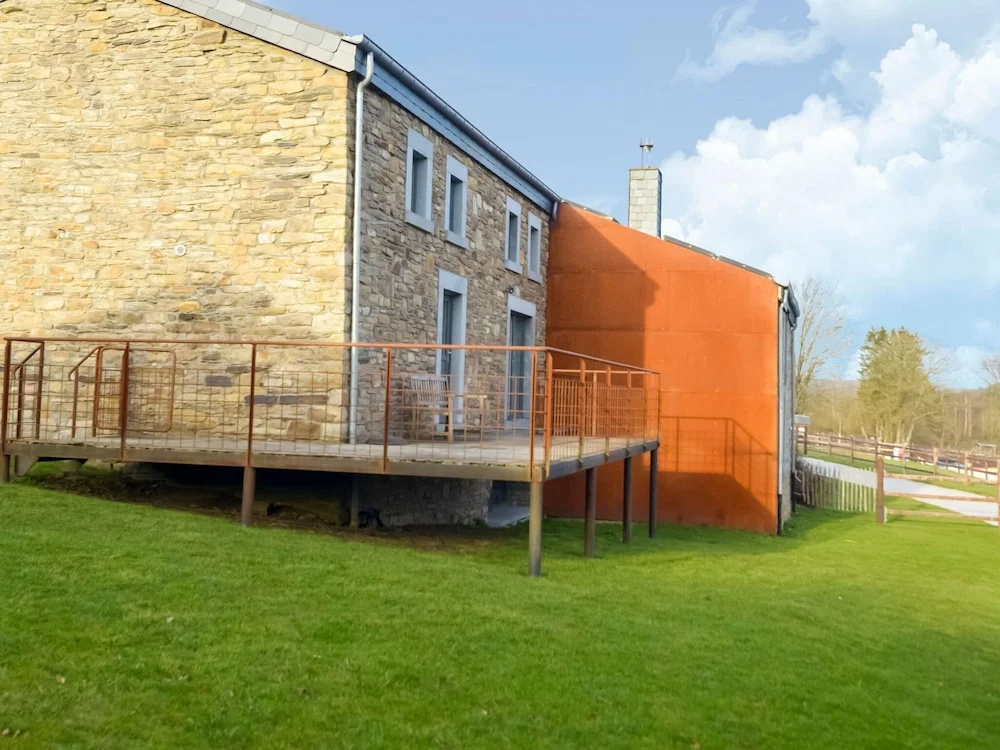 Magnificent Holiday Home In Manhay With Fenced Garden