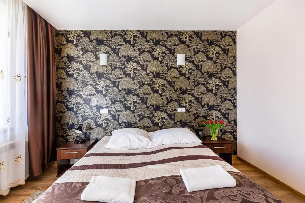 Standard Double room with balcony (full double bed)