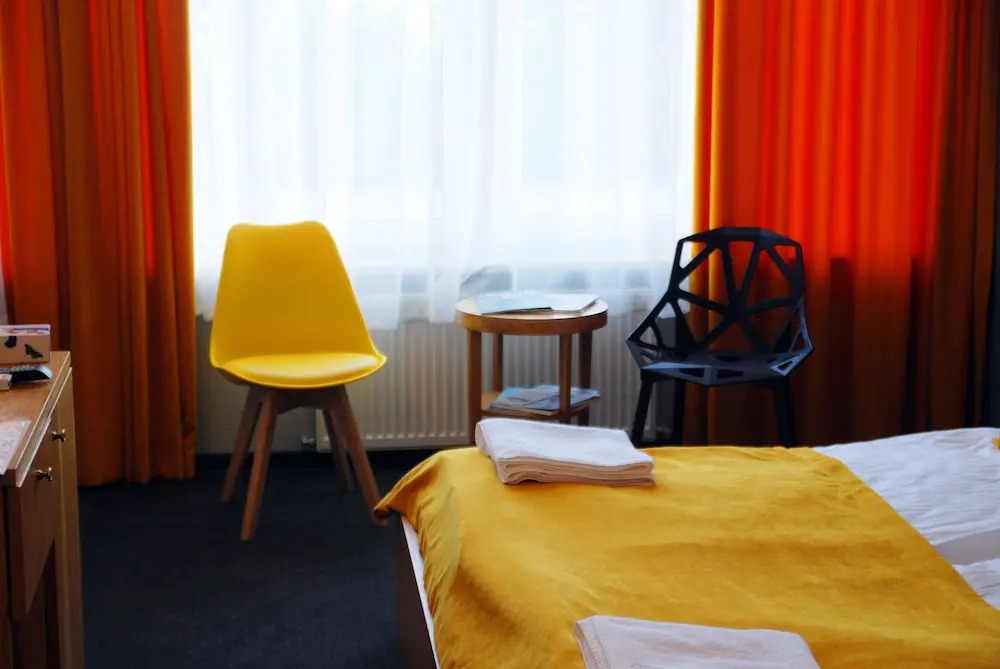 觀景標準雙人房，配有雙人床