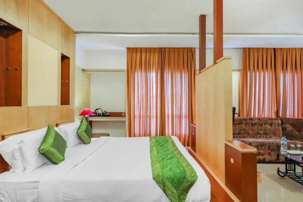 Hotel photo 11