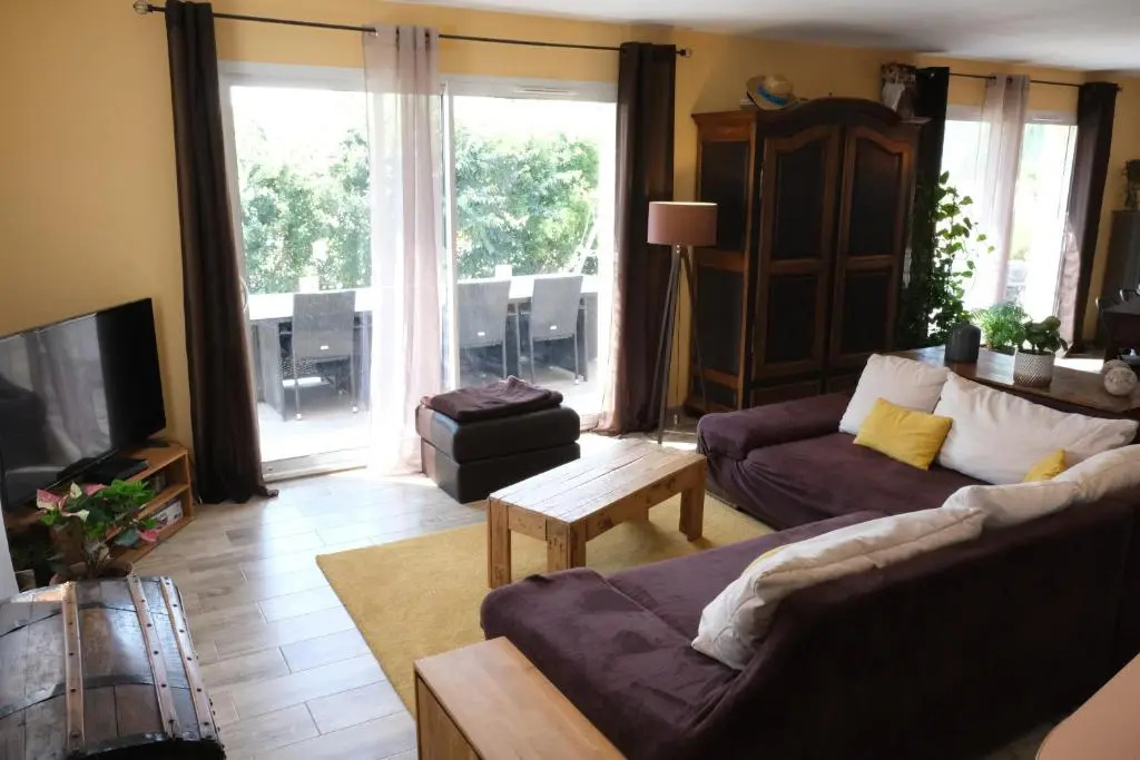 Voir la photo 2 — Maison Familiale Avec Piscine Privée Et Sécurisée Située À Caumont Sur Durance Dans Le Vaucluse Pour 6 Personnes Ls6-341 Aussado