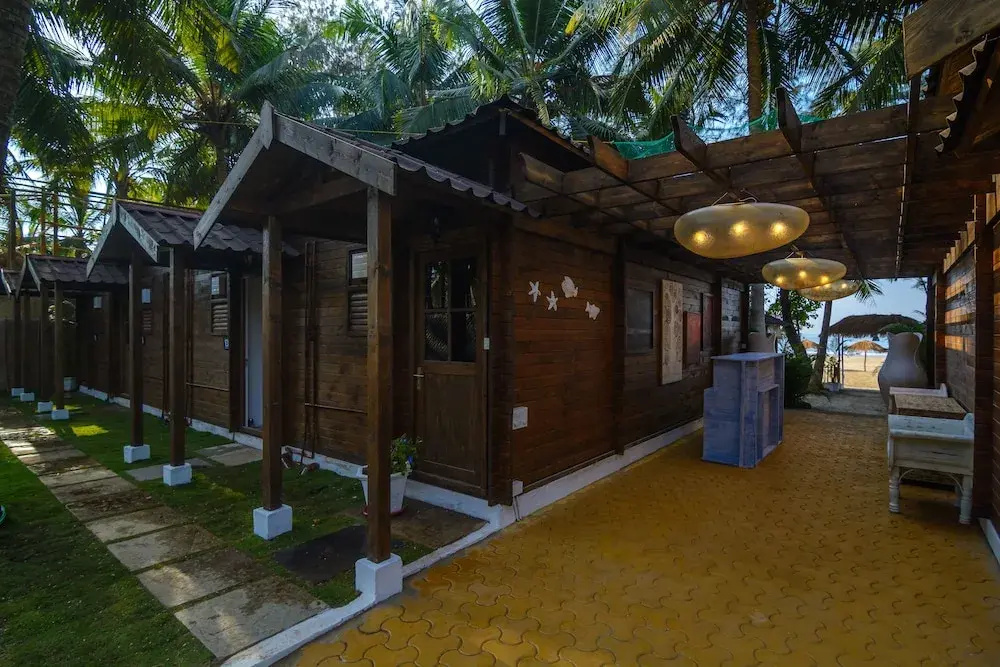 Larisa Resort, Morjim
