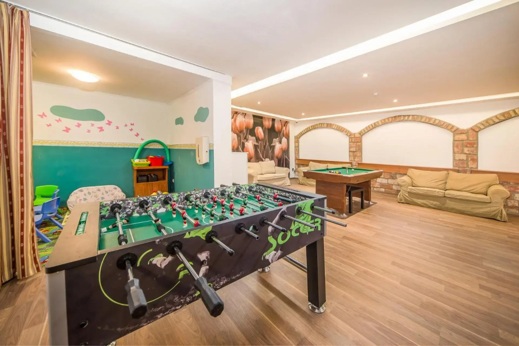 Hotel photo 11