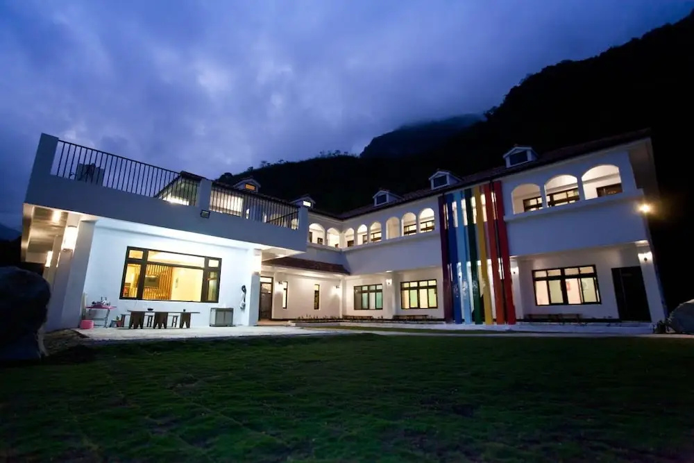 Liwuzuocun Homestay