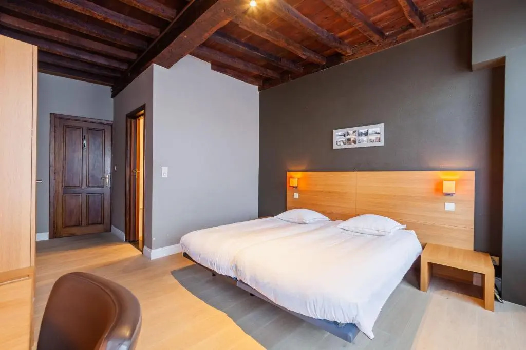Standard Double room (twin beds)