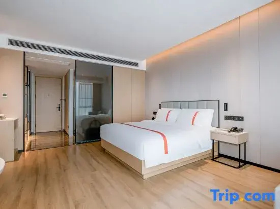 Standard Double room with view (full double bed)