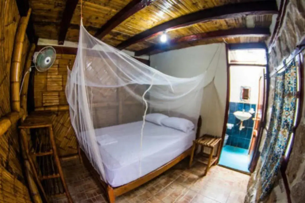 Hidden House Hostel