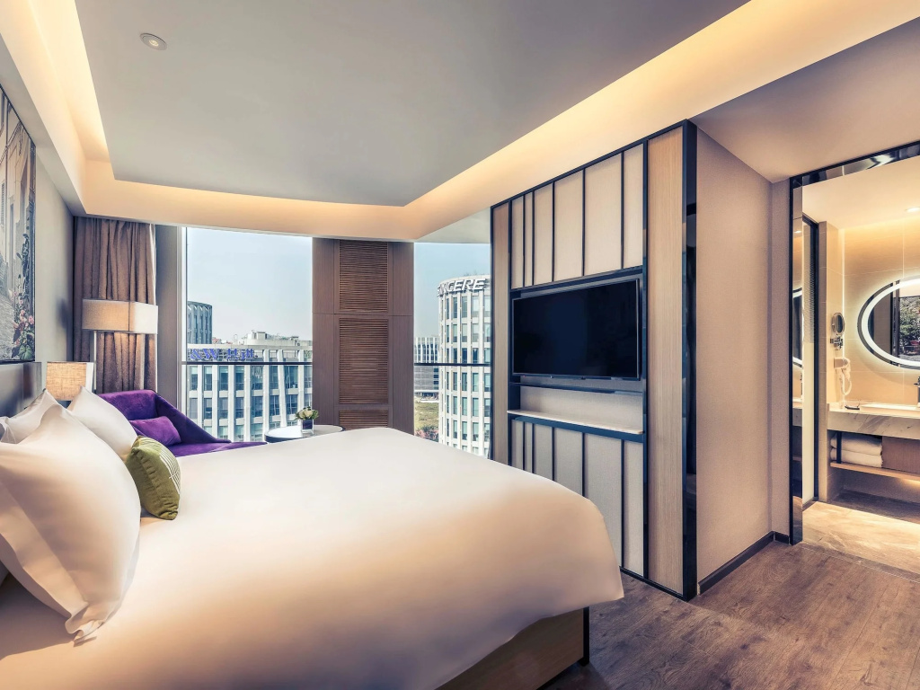 Отель Mercure Shanghai Hongqiao Railway Station в Шанхае