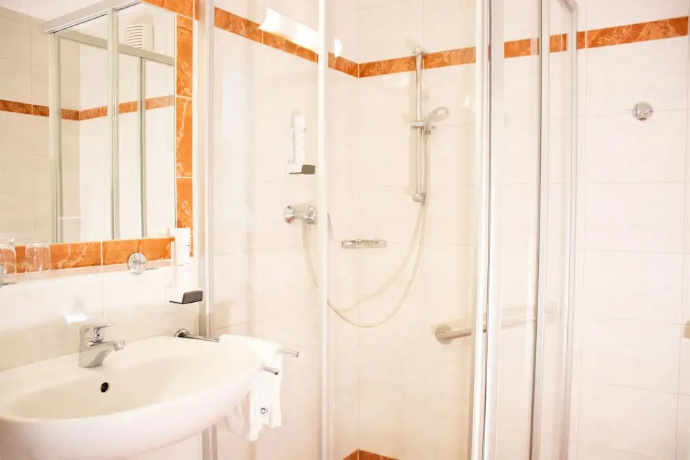Landhotel Post Ebensee - Chambres