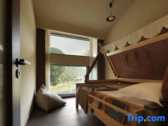 3 Bedrooms Family Duplex Villa