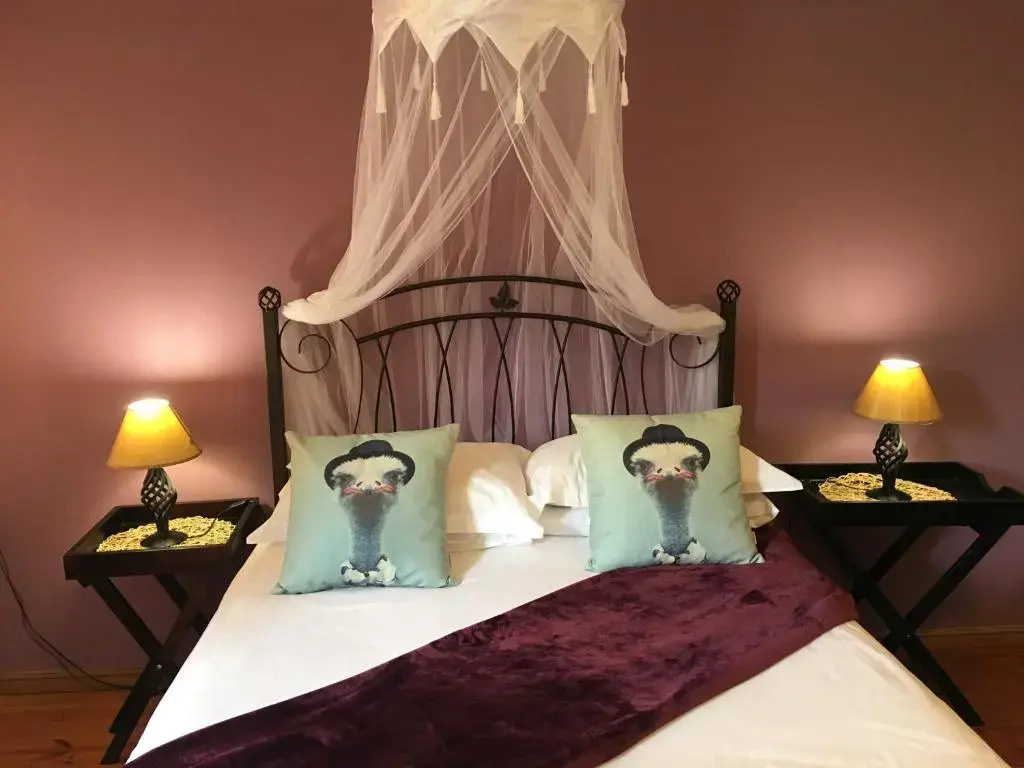 Standard Double room with garden view (full double bed)