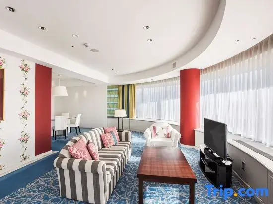 Senior Double Suite (twin beds)