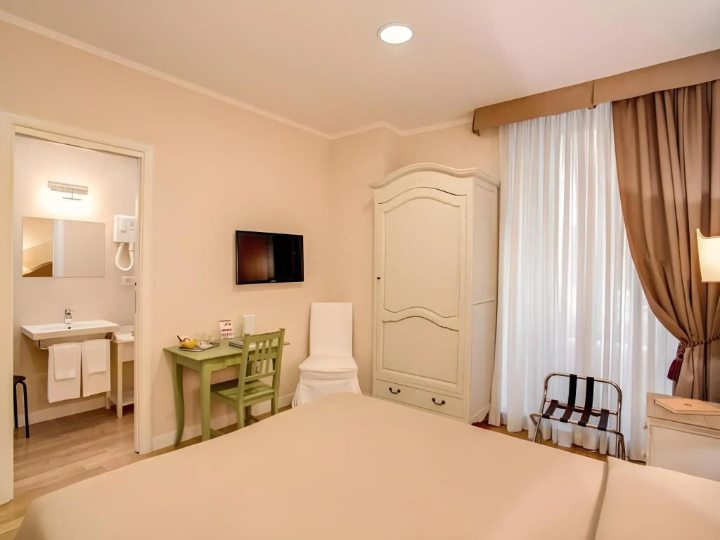 Hotel photo 23